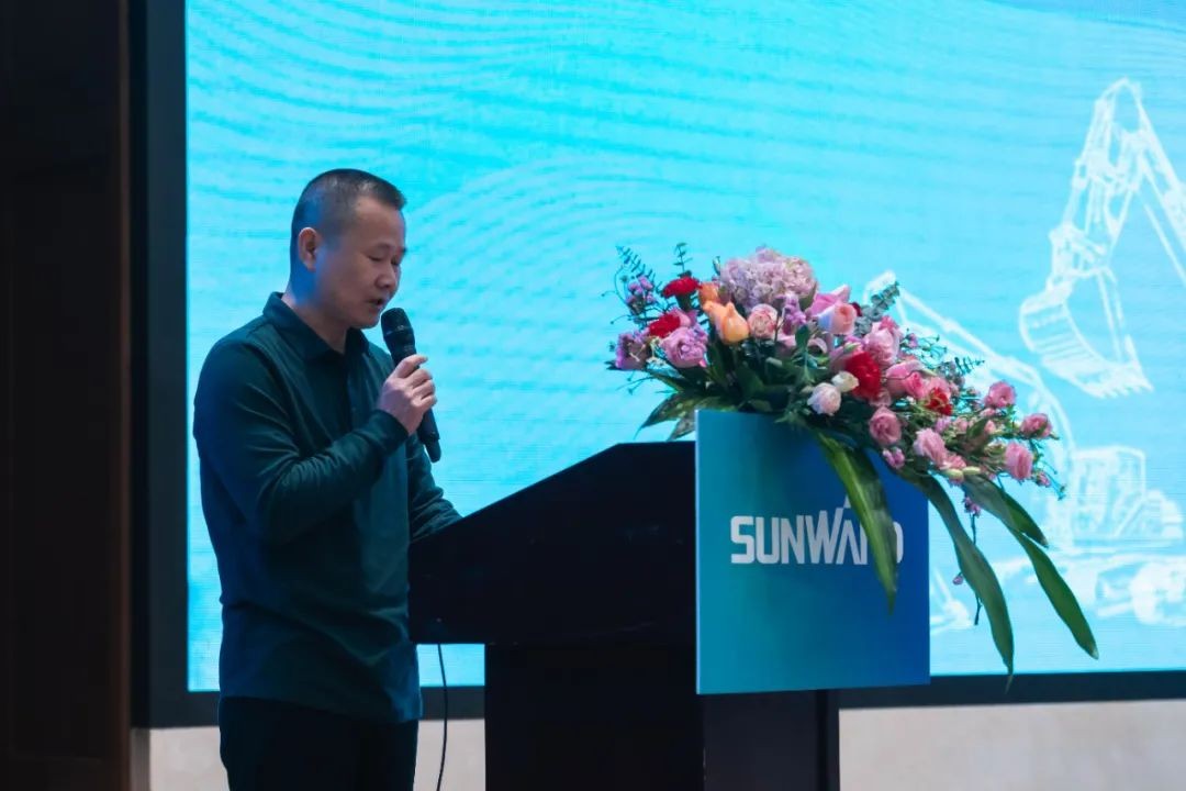 同心克难再腾飞，携手齐心冲万台——2021PA视讯平台挖掘机经销商年会圆满召开