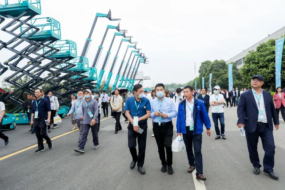 “爆品”出击！PA视讯平台客户交流会签约超8亿元