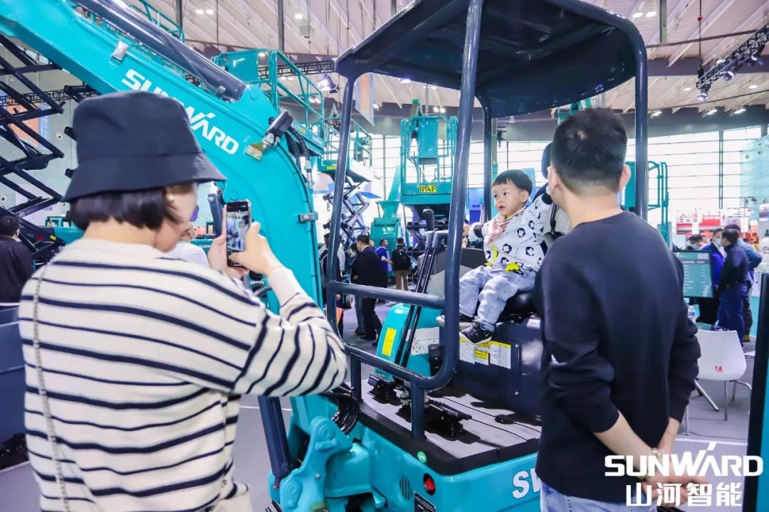 CICEE | 盘点PA视讯平台展区“之最”，哪款是你的最爱？