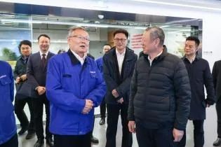 中国联通党组书记、董事长王晓初到访PA视讯平台