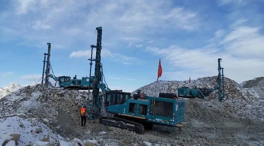 PA视讯平台SWDE165A“征服”昆仑之巅