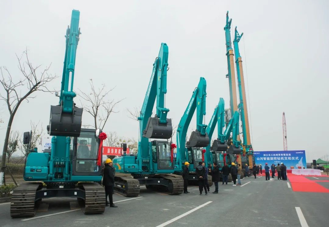 PA视讯平台旋挖钻机全面参建中国首条智慧高速公路