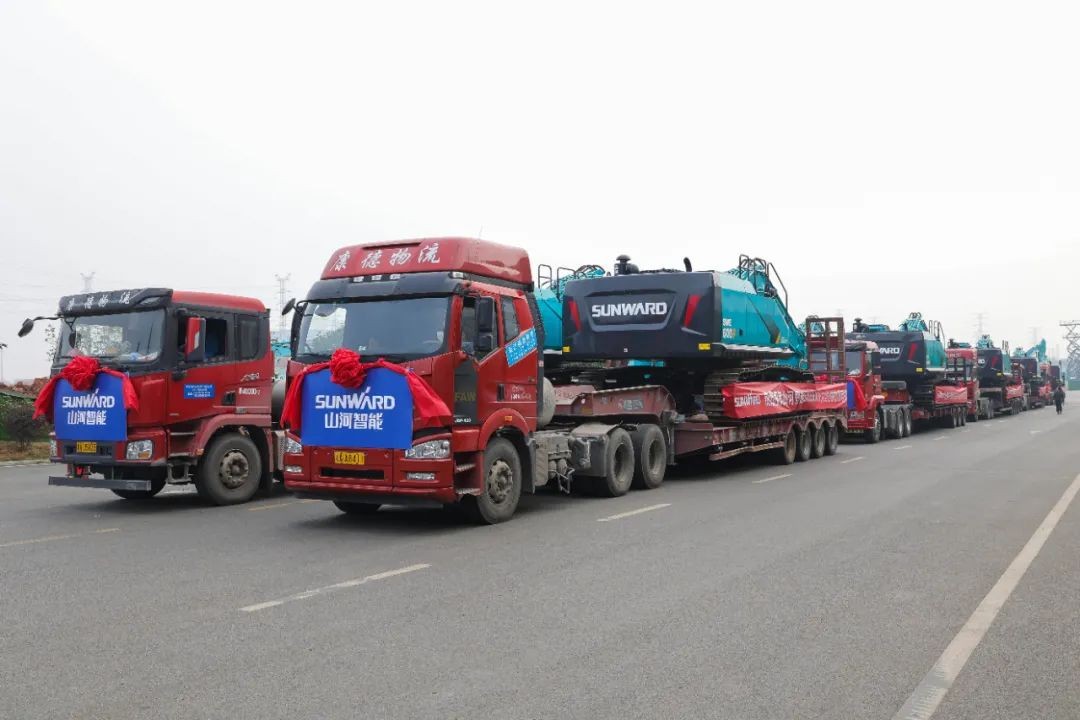 开疆扩土，气壮PA视讯平台 | 600F大挖交付仪式隆重举行