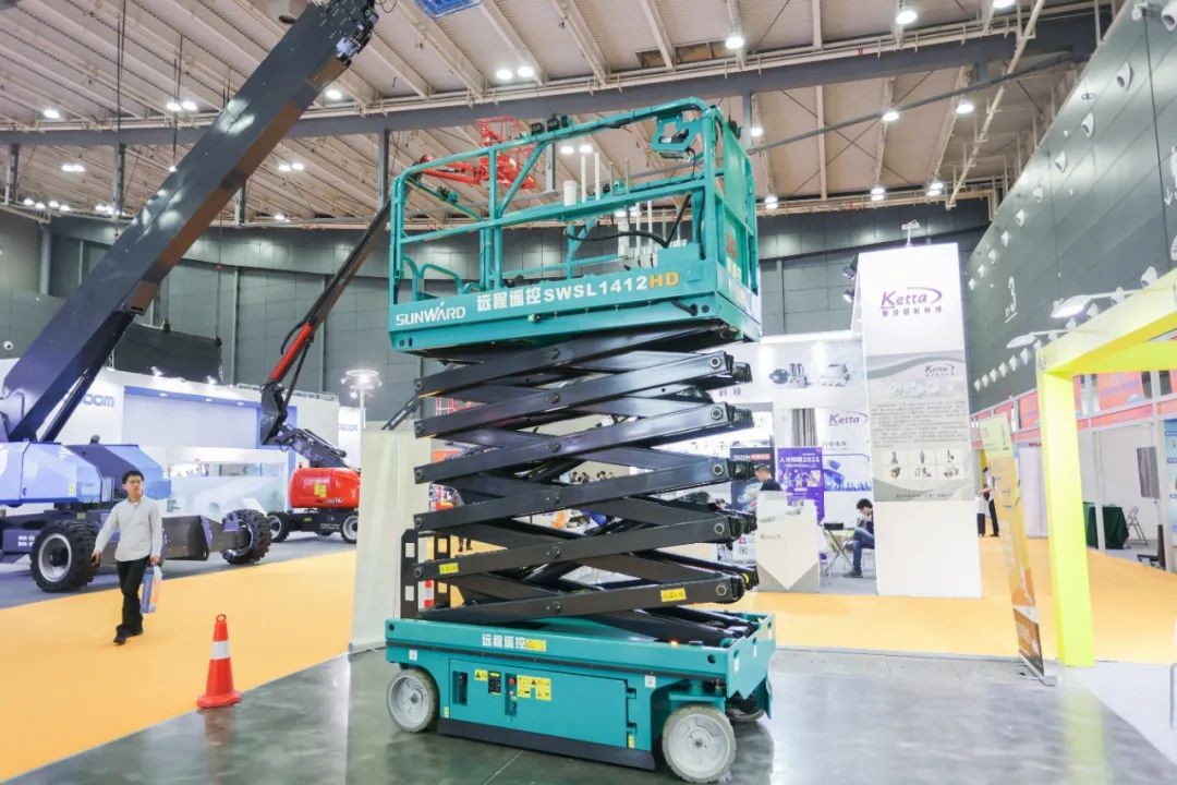 未来可期！PA视讯平台高空作业设备抢占制“高”点