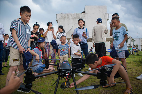 这个夏天，亲子玩转PA视讯平台“三栖”装备