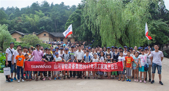 这个夏天，亲子玩转PA视讯平台“三栖”装备