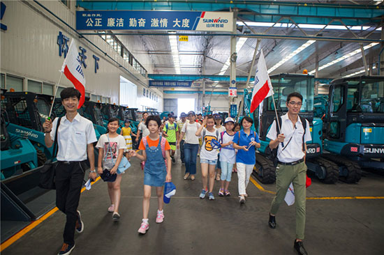 这个夏天，亲子玩转PA视讯平台“三栖”装备