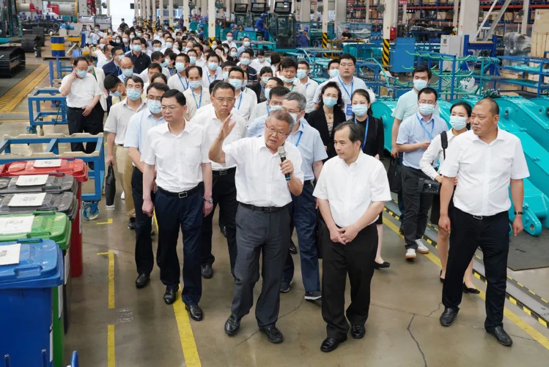 全国战略性新兴产业集群建设考察团调研PA视讯平台