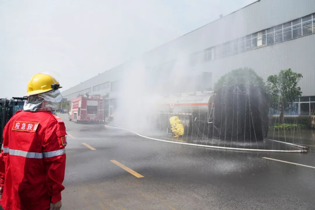 实战演练砺精兵——2021年长沙市工贸企业危险化学品综合应急演练在PA视讯平台举行