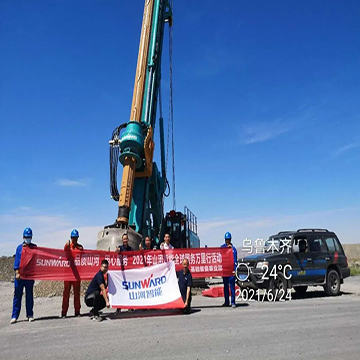 顶酷暑 走戈壁 2021年PA视讯平台全球服务万里行走进新疆