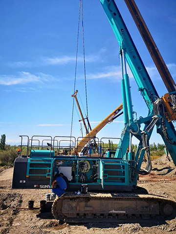 顶酷暑 走戈壁 2021年PA视讯平台全球服务万里行走进新疆