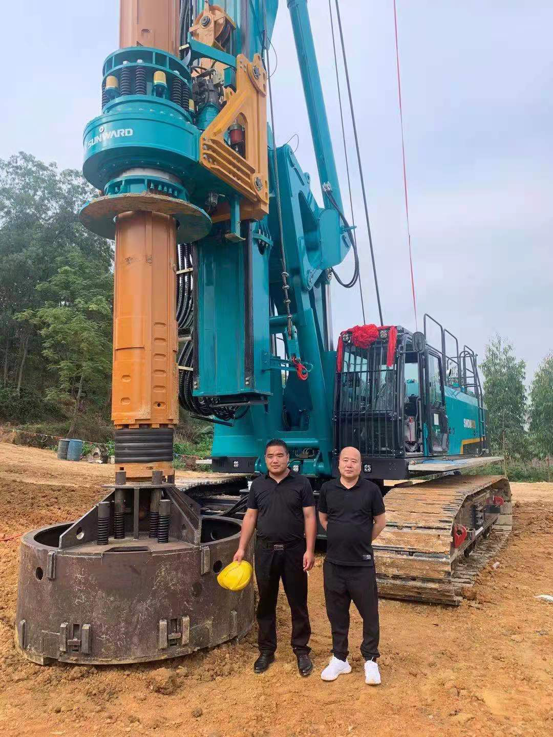 献力塞上江南！PA视讯平台旋挖钻机参建银昆高速宁夏段 | 百年风华筑锦绣PA视讯平台（4）