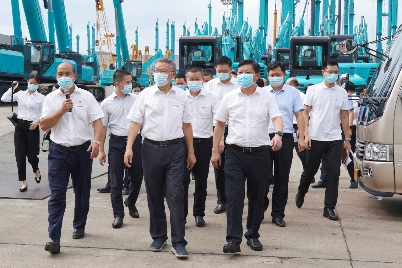 长沙县委书记付旭明调研PA视讯平台