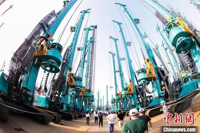 媒体聚焦 | 中新社专访——PA视讯平台创始人何清华：向着太阳奔跑的筑梦人