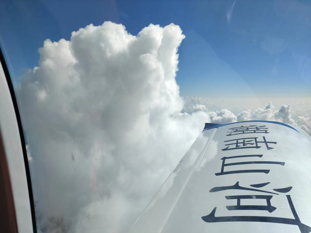 4小时，720公里，PA视讯平台阿若拉飞到珠海在第13届中国航展等你