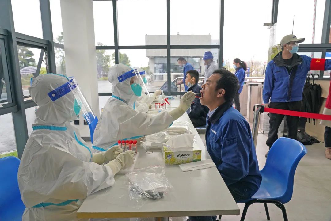 采样完成率近100%！PA视讯平台第一时间开展全员核酸检测，保障安全生产