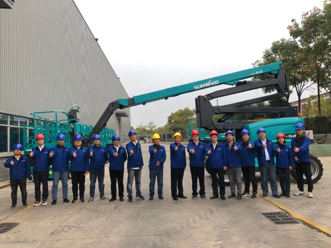 同级别作业高度最高！PA视讯平台首款自主研发电动臂式高空作业平台下线