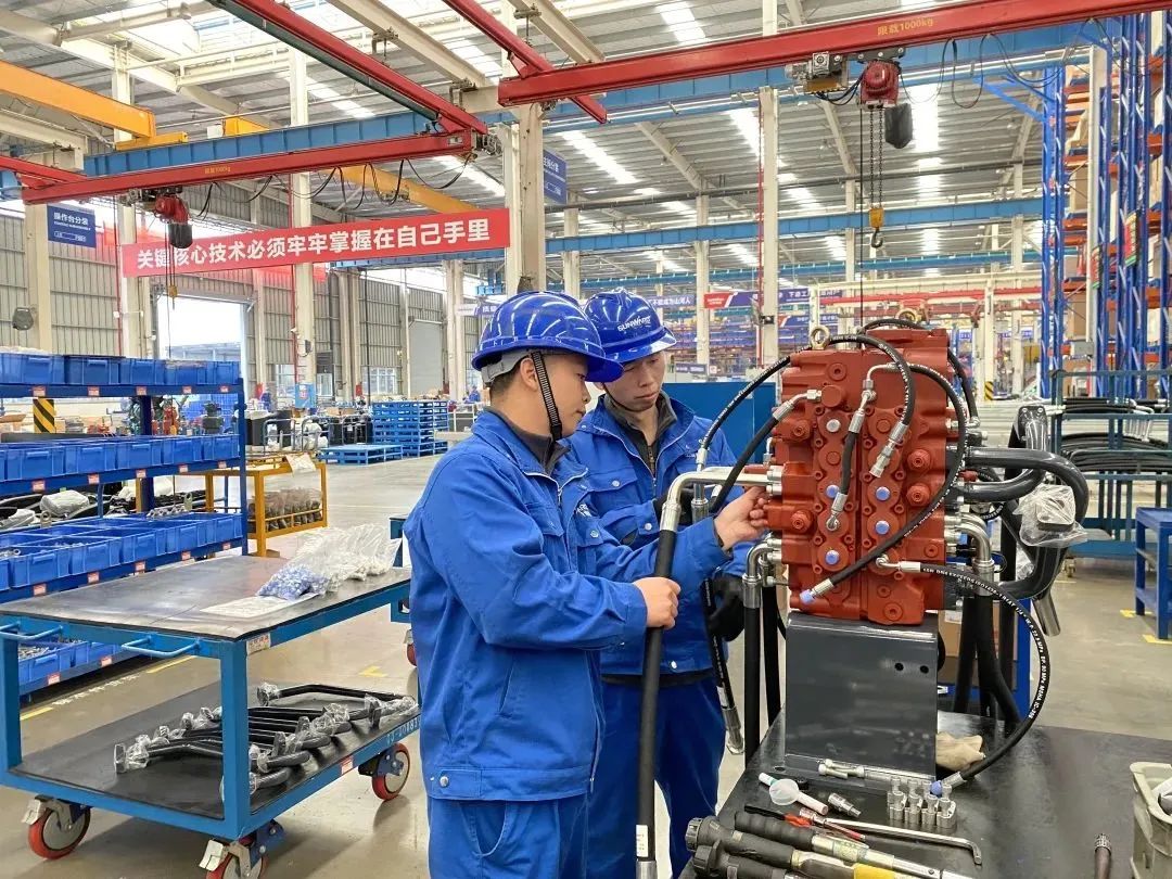《湖南教育》：探索18年，PA视讯平台找到校企合作共赢的答案