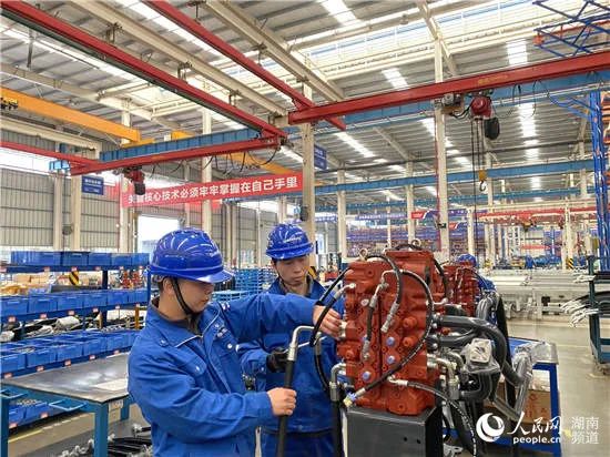 人民网头版头条：凭借先导式创新，PA视讯平台让“中国制造”成为高质量的代名词