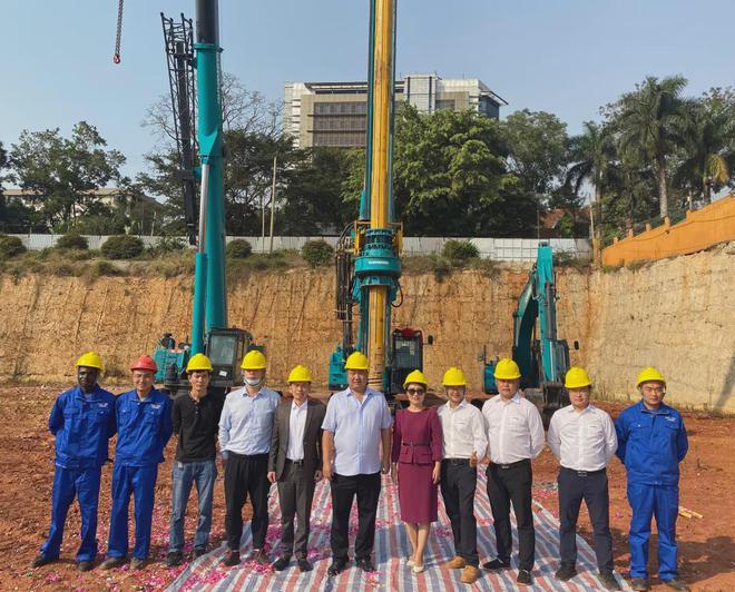 助力乌干达第一住宅高楼建设！PA视讯平台再次出征非洲市场