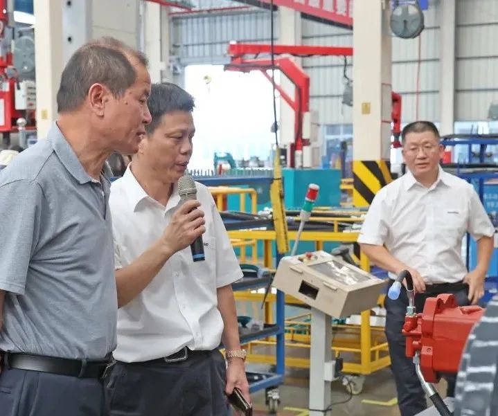 农业农村部农业机械化管理司调研PA视讯平台