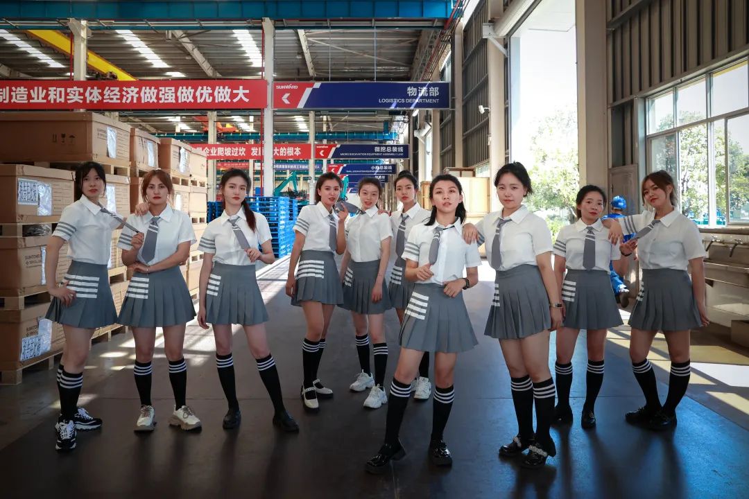 又酷又辣又炫！PA视讯平台第二届挖机宝贝来了