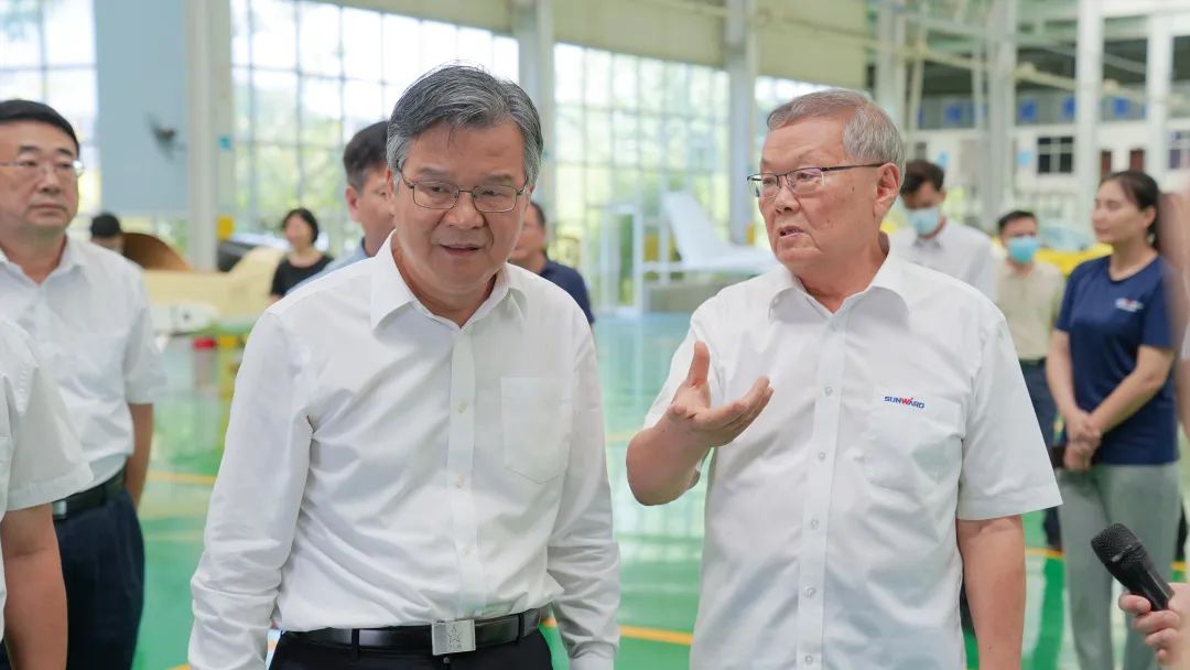 湖南省委常委、常务副省长李殿勋一行考察调研PA视讯平台科技
