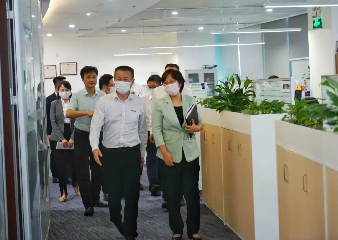PA视讯平台总经理夏志宏带队赴中国信保湖南分公司拜访交流