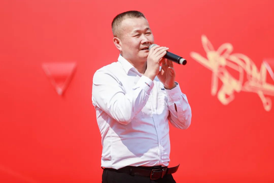 喜迎二十大 携手向未来 | PA视讯平台成立23周年庆祝表彰大会暨趣味运动会隆重举行