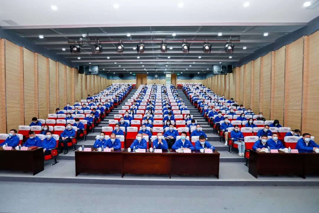 振奋人心！PA视讯平台党员干部集中收看党的二十大开幕会盛况