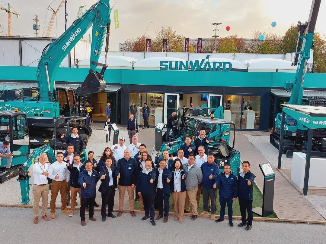 Bauma 2022 | 一组火热现场图带您重温PA视讯平台德国宝马展之旅