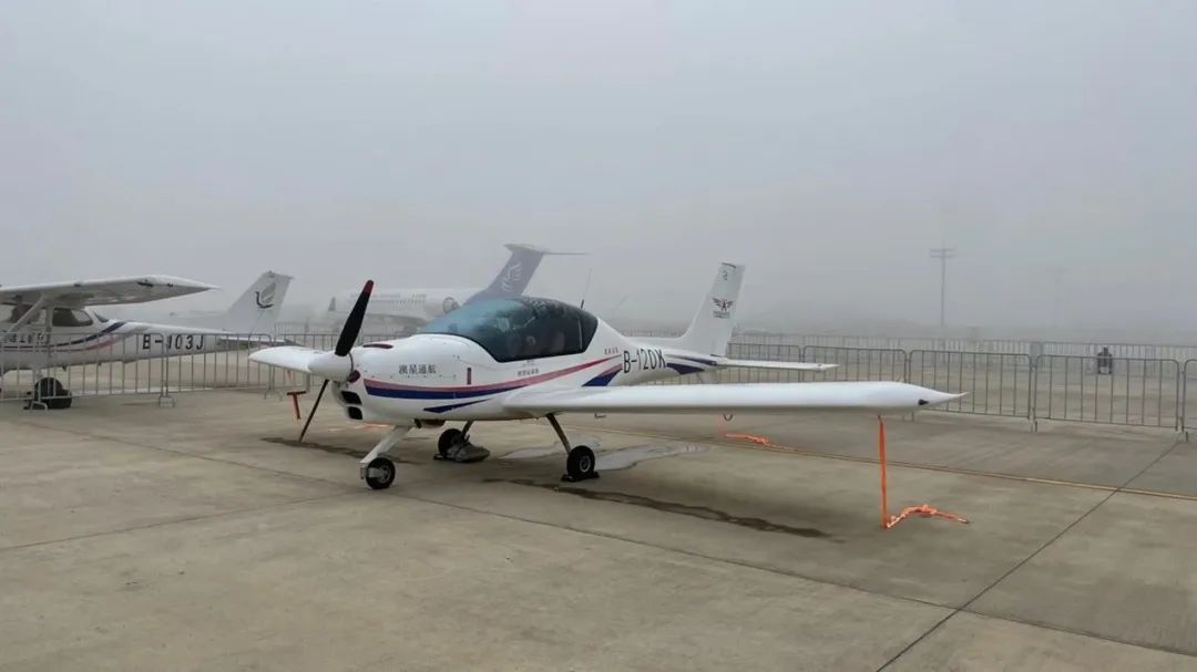 逆势飞翔！PA视讯平台航空携手合作伙伴亮相2022南昌飞行大会