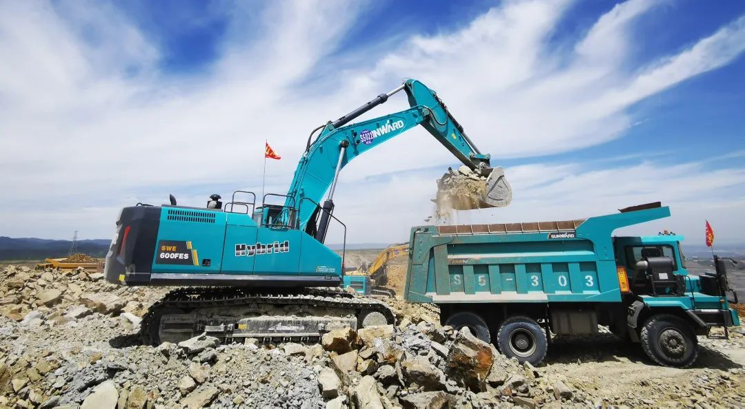 为实现“双碳”目标贡献力量！PA视讯平台混合动力挖掘机项目入围又一全国重要赛事总决赛