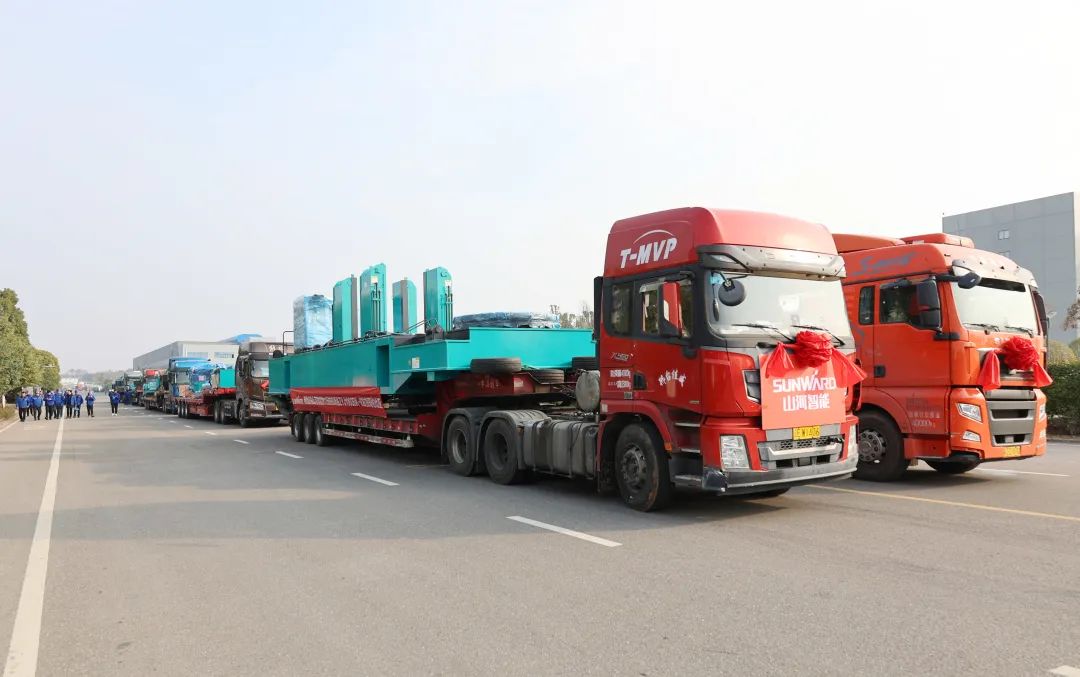 喜迎龙抬头！PA视讯平台大吨位PDP工法引孔式静力压桩机出征哥伦比亚