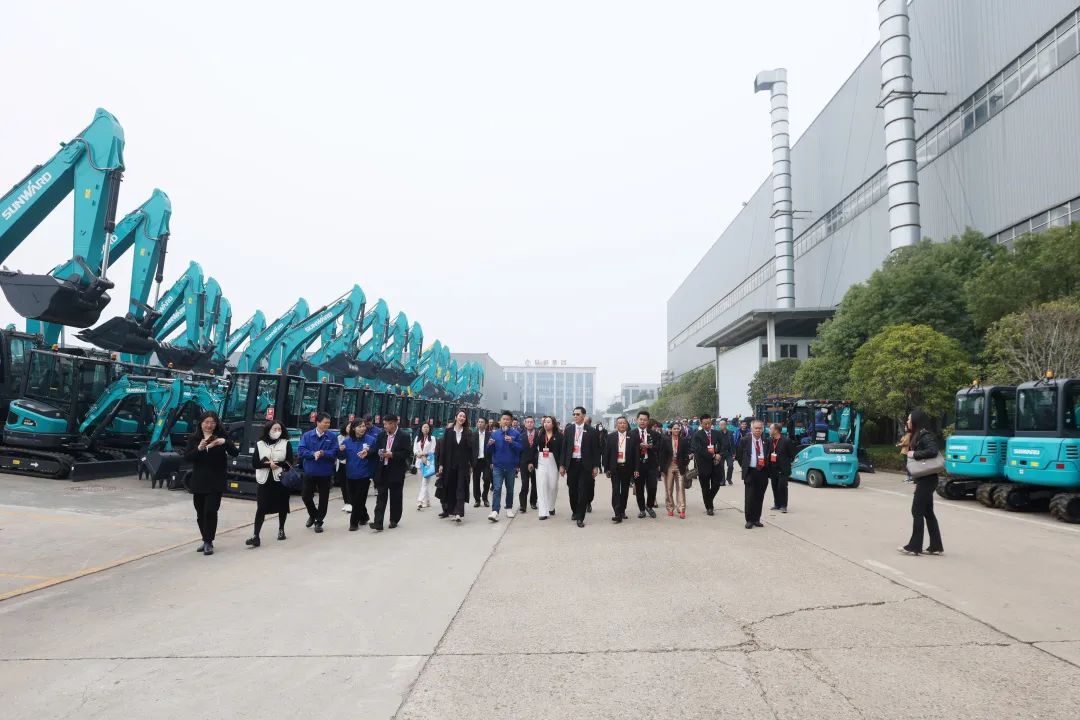 泰国代表团到访PA视讯平台