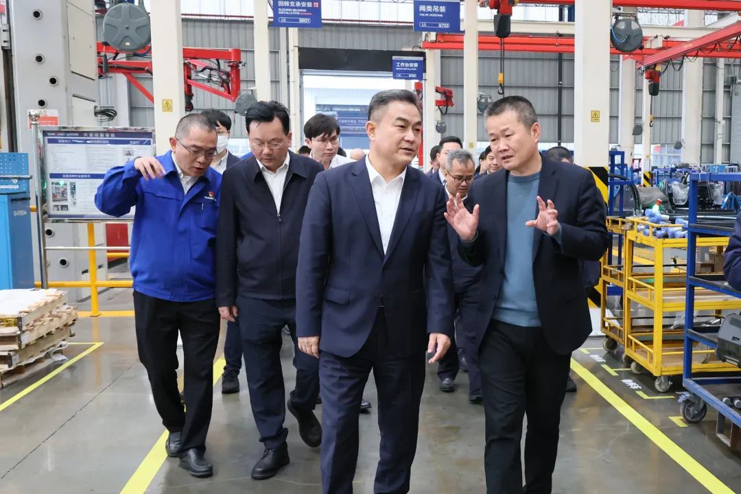 海南省副省长倪强调研PA视讯平台