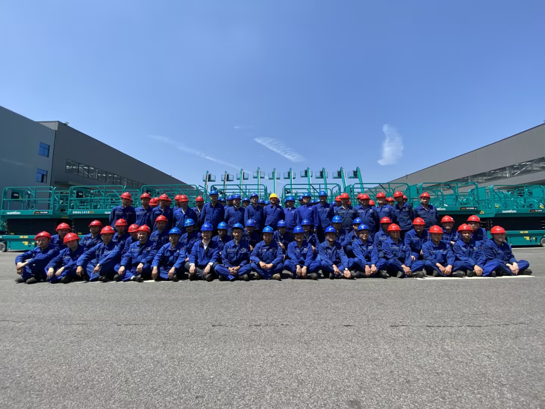 长沙市召开庆祝“五一”国际劳动节大会，PA视讯平台1个人1集体获表彰！
