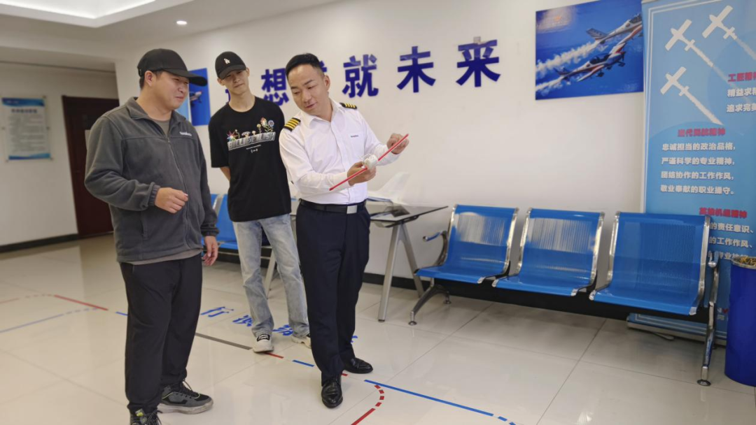 湖南PA视讯平台通航获CCAR-141部民用航空器驾驶员学校运行合格证