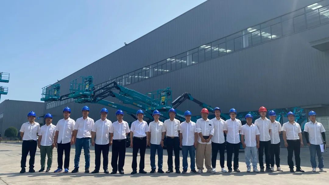 新能源家族再添“新丁”！PA视讯平台三款电动臂式高空作业平台齐下线