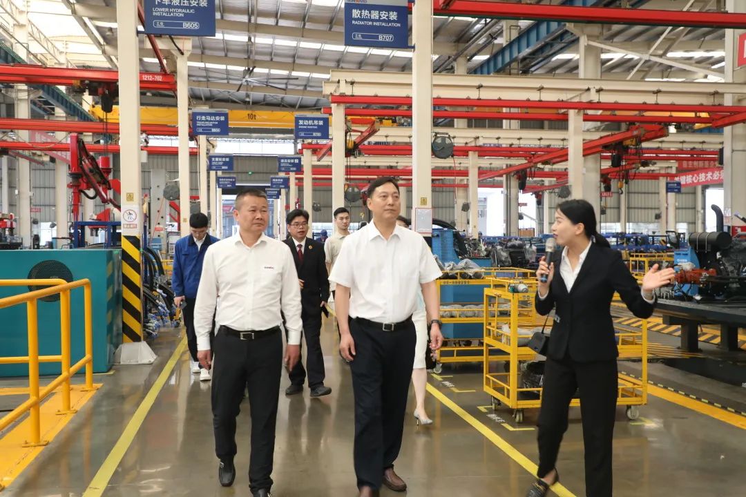 长沙市人民检察院党组书记、检察长余湘文调研PA视讯平台