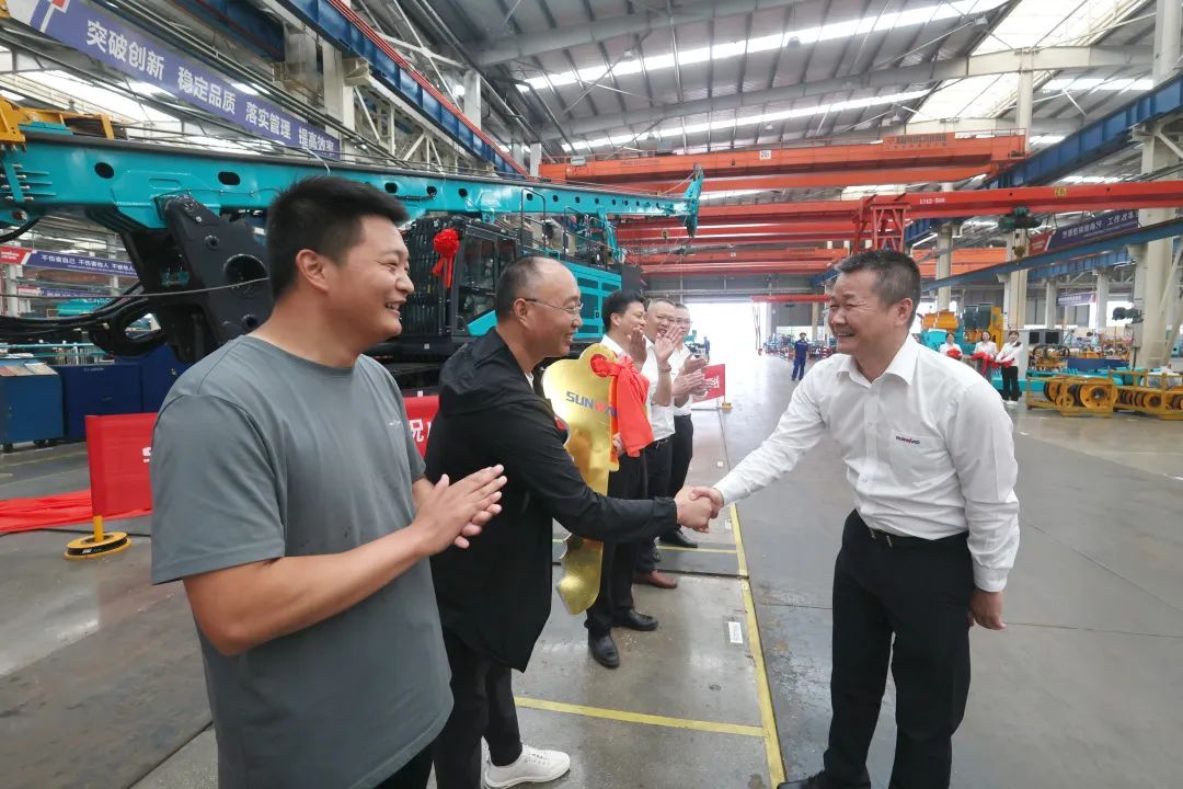 助力“双碳”、绿动未来！PA视讯平台增程式电动旋挖钻机、液压混合动力旋挖钻机齐交付