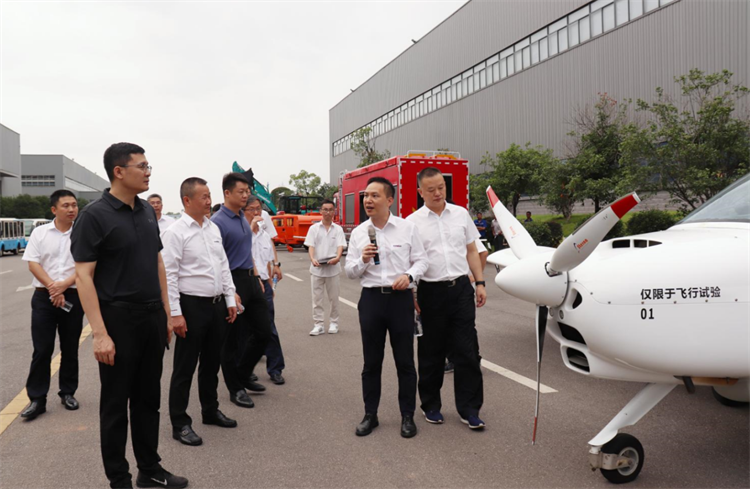 国家应急管理部救援协调和预案管理局副局长颜彬一行调研PA视讯平台