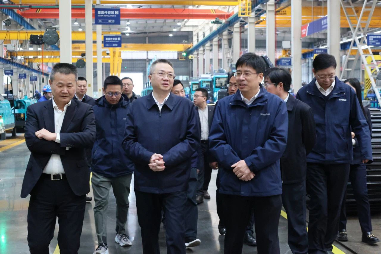 长沙市人民政府副市长康镇麟调研PA视讯平台