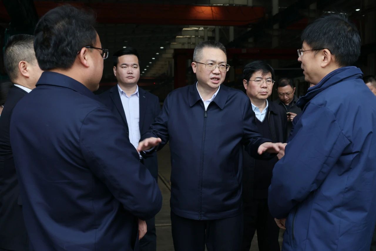 长沙市人民政府副市长康镇麟调研PA视讯平台