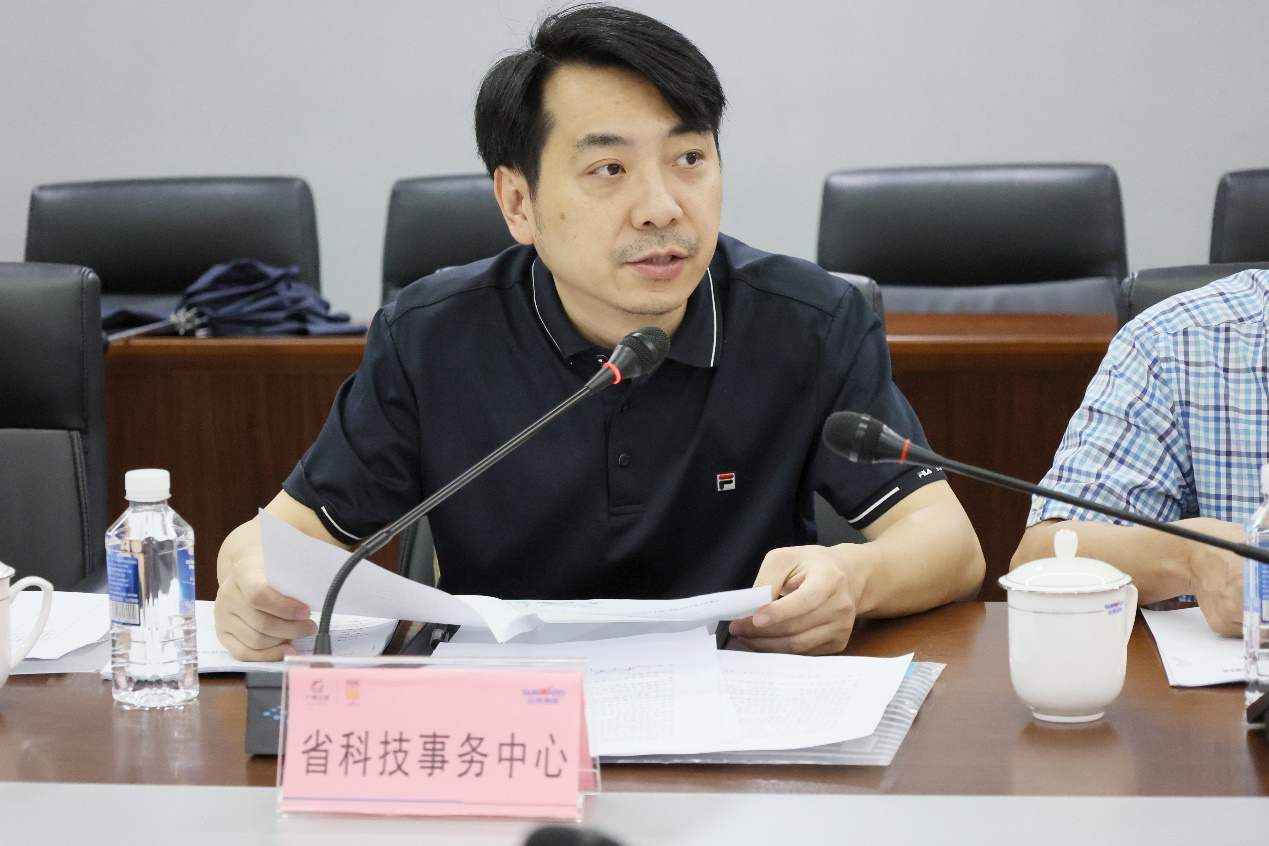 PA视讯平台“超大型油气管道绿色成套施工装备”项目顺利通过验收！