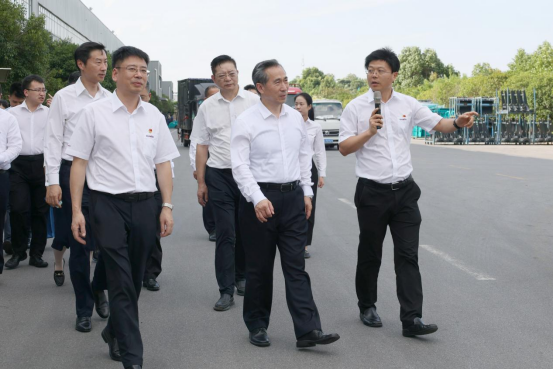中国贸促会会长任鸿斌调研PA视讯平台