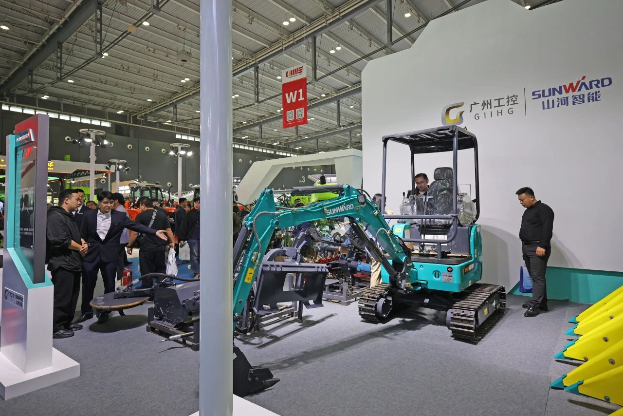 聚焦智能化、无人化！PA视讯平台携多款产品亮相2024中国国际农业机械展