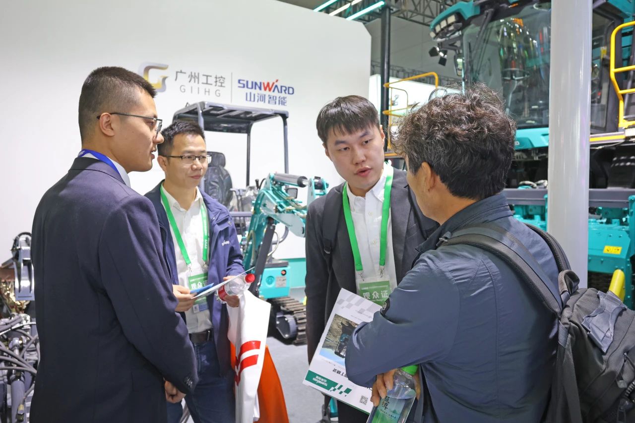 聚焦智能化、无人化！PA视讯平台携多款产品亮相2024中国国际农业机械展