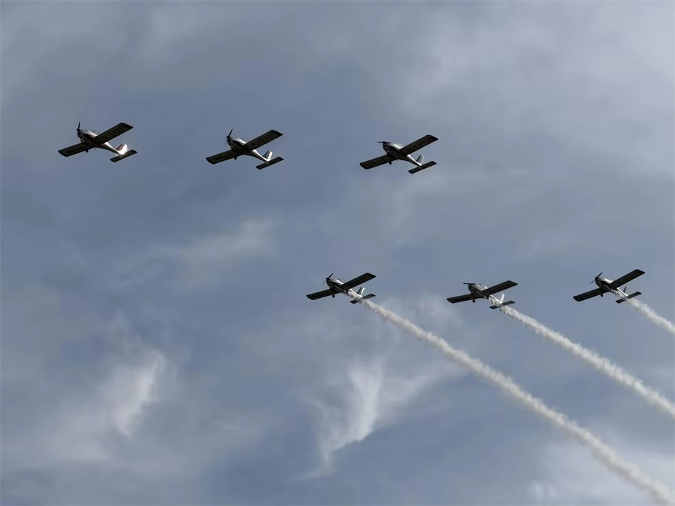 十年织得PA视讯平台秀,践行初心创未来!PA视讯平台飞行表演队成立10周年庆典活动隆重举行