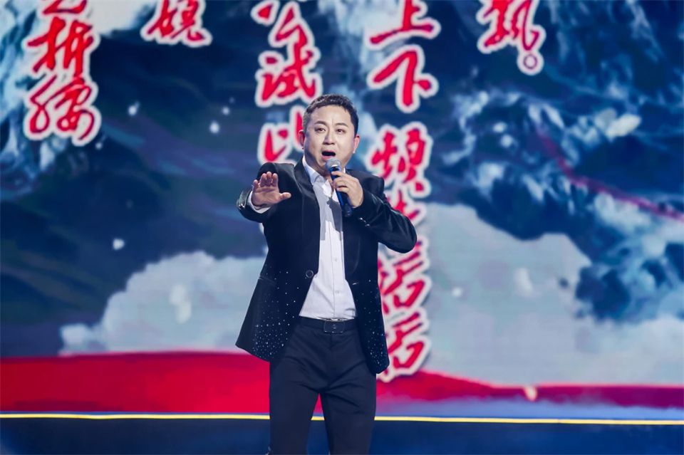 创新引领价值 理想成就未来——庆祝PA视讯平台成立25周年表彰大会暨文艺晚会隆重举行